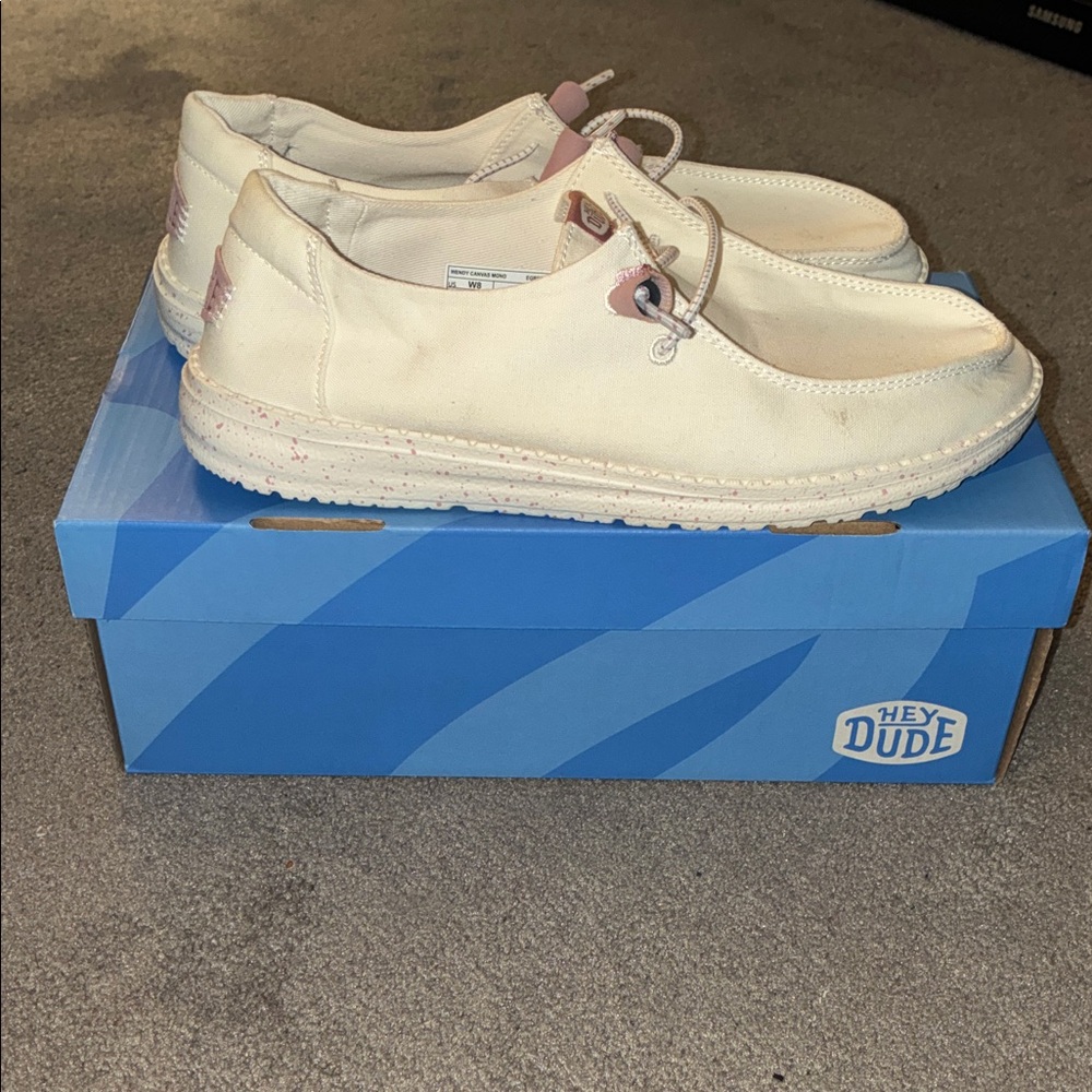 Hey Dude Women's Wendy Cream Loafers with Pink Accents